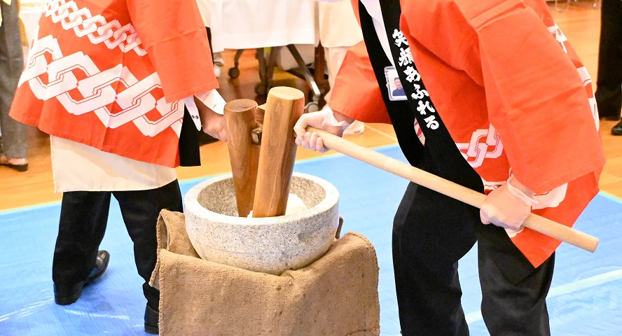 お正月のおもてなし・餅つき大会