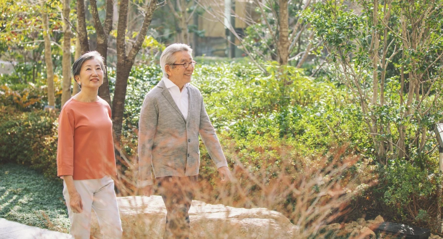 01:お元気な時から、介護・終身まで